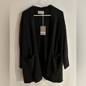 Everlane Cozy Stretch Long Cardigan, size Small